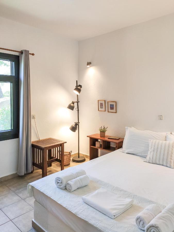 Apartament Pernakria Skala Rachoni  Zewnętrze zdjęcie